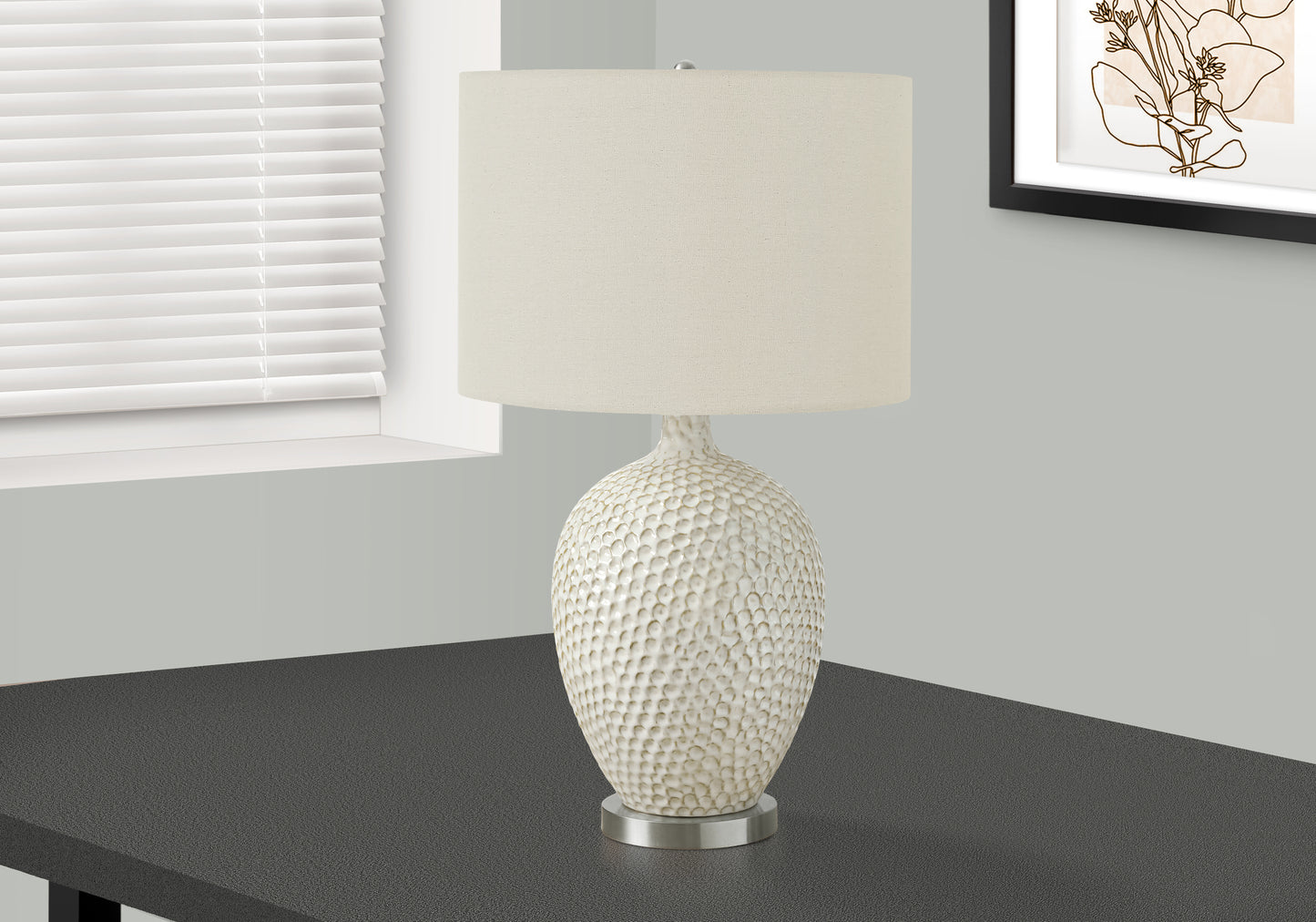 LIGHTING - 28"H TABLE LAMP CREAM CERAMIC / IVORY SHADE